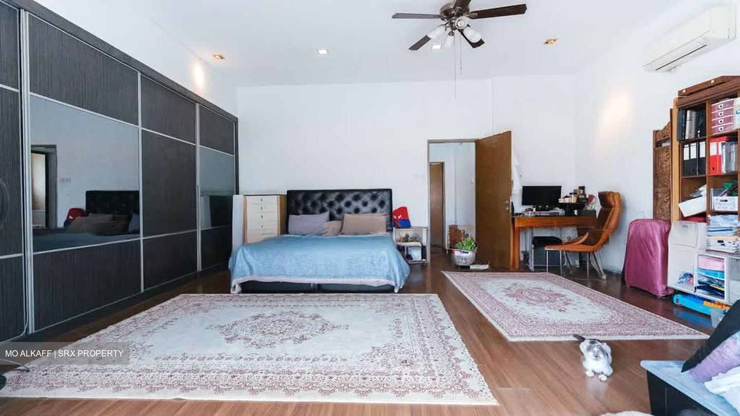 Peakview Estate (D16), Semi-Detached #553787381